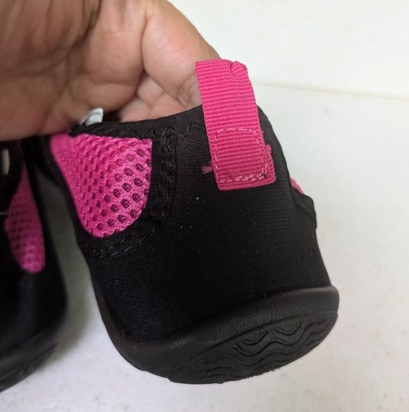 Women's Pink and Black Mesh Slip-On Shoes - Picture 5 of 5